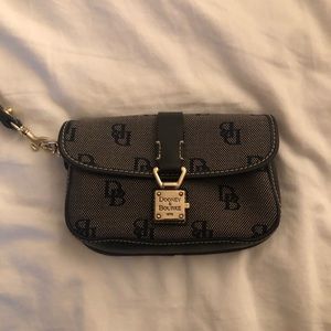 Vintage Dooney & Burke excellent condition